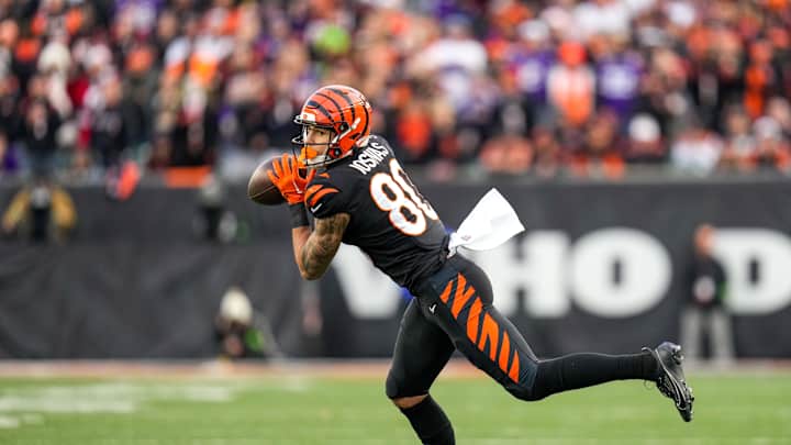 Watch: Jake Browning Connects With Andrei Iosivas For Second Touchdown of Game Against Browns