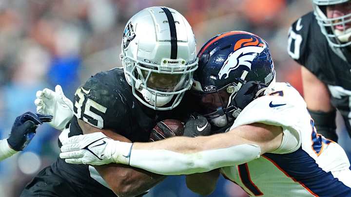 Broncos Player Grades from 23-14 Loss to Raiders in Season Finale