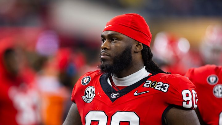 Georgia Defensive End Tramel Walthour Declares For the NFL Draft