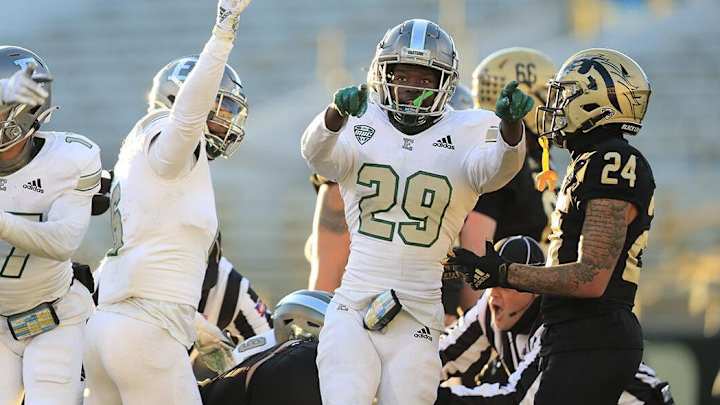 Eastern Michigan DB Kempton Shine Transfers to Virginia