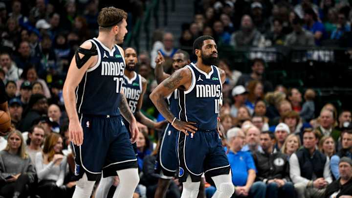 Should Mavs Go 'All-In' Before NBA Trade Deadline or Play It Safe?
