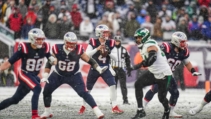 Patriots-Jets Snaps and Grades: Football F, Snow A? Patriots-Jets Snaps and Grades: Football F, Snow A?