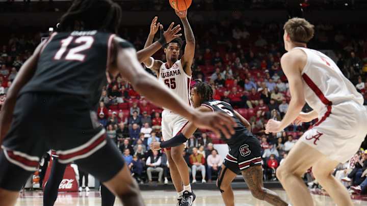 Second Half Defense Sparks Alabama Basketball In Victory Over South Carolina Second Half Defense Sparks Alabama Basketball In Victory Over South Carolina