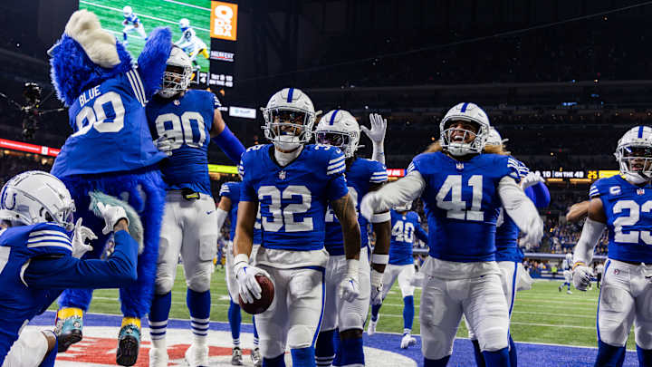 3 Reasons Colts Must Retain Julian Blackmon