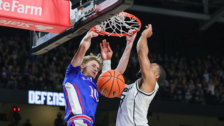 Hawking Points: Kansas Drops Ball in Loss at UCF