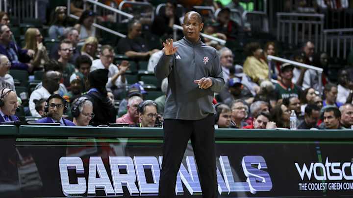 What Kenny Payne, Mike James Said After Louisville's 80-71 Win at Miami What Kenny Payne, Mike James Said After Louisville's 80-71 Win at Miami