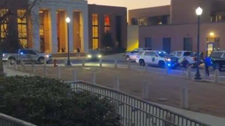 Video of Nick Saban leaving Alabama facility for last time goes viral