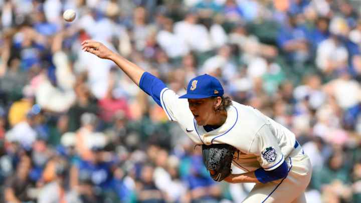 Seattle Mariners Avoid Arbitration with Key Pitcher, Utility Player Seattle Mariners Avoid Arbitration with Key Pitcher, Utility Player