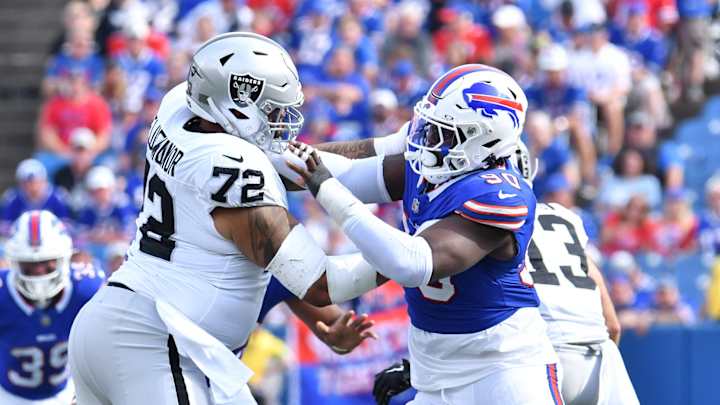 Raiders Free Agents: RT Jermaine Eluemunor Raiders Free Agents: RT Jermaine Eluemunor