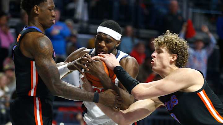 'Stay the Course!' Chris Beard On Ole Miss' Rebounding Success Against 'Really Good' Gators