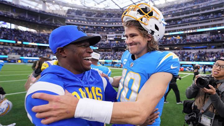 Rams Would Receive Draft Compensation if Raheem Morris Gets Coaching Job