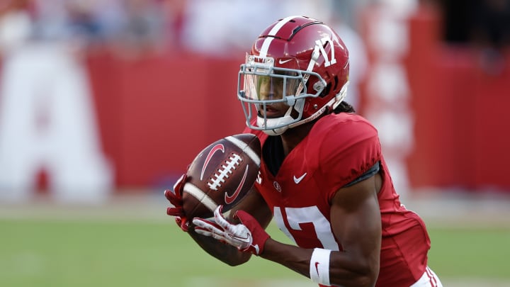 Longhorns Transfer Target Isaiah Bond Lands in Austin for Visit