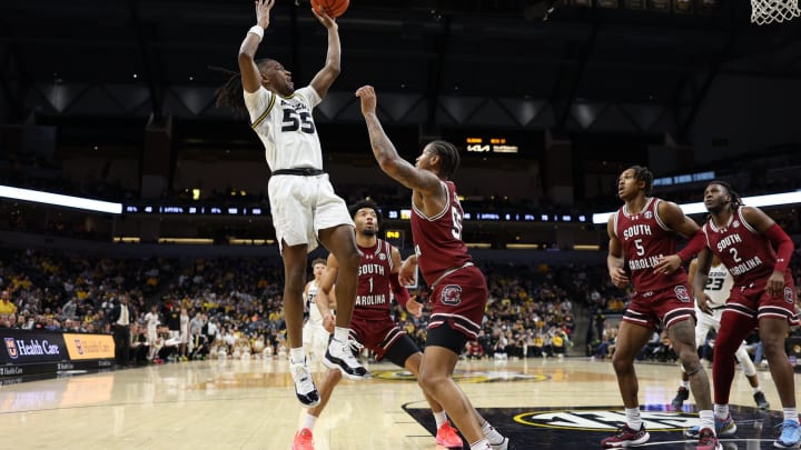 Missouri Falls to South Carolina 71-69 in Back-and-Forth Overtime Affair