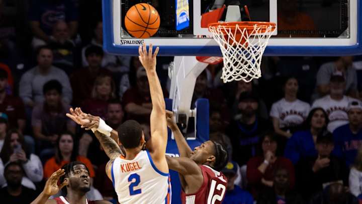 Florida Bounces Back With Convincing Win Over Arkansas, 90-68