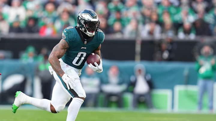 Should Cowboys Sign Eagles' Pro Bowl RB D'Andre Swift in Free Agency?