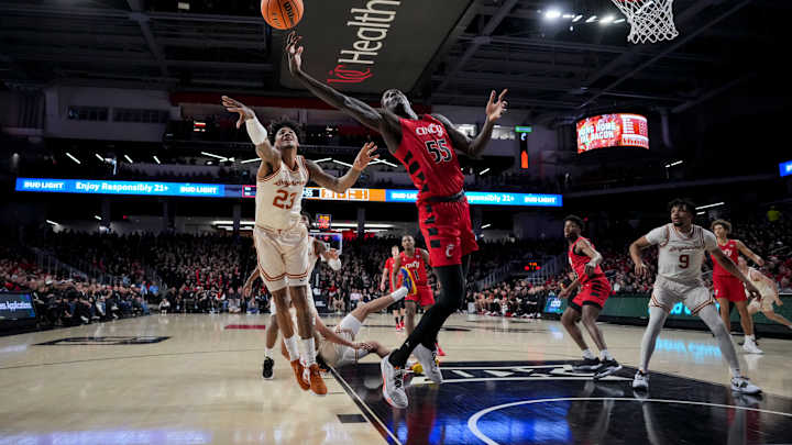 Report: Cincinnati Forward Aziz Bandaogo Missing Baylor Game Due to Injury