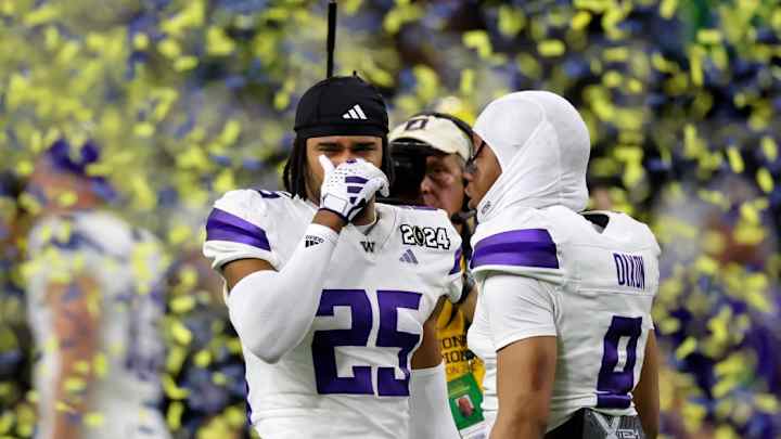 Washington Players Blindsided by Kalen DeBoer’s Departure: ‘It’s A Cold World’ Washington Players Blindsided by Kalen DeBoer’s Departure: ‘It’s A Cold World’