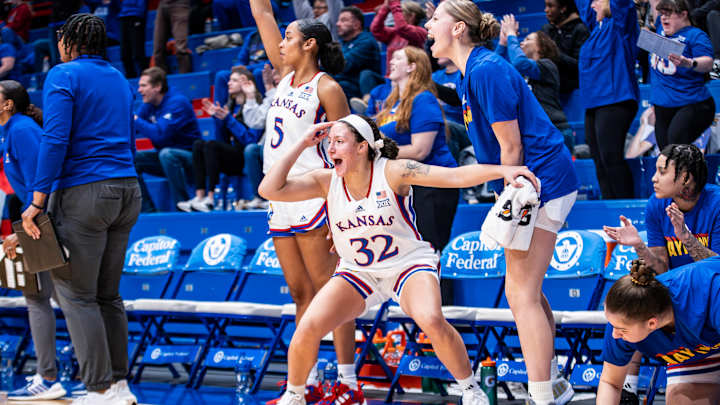 Hawking Points: Nichols, Kersgieter fuel huge comeback as Jayhawks down Cowgirls 70-64