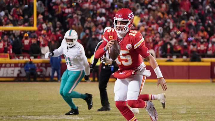 Dolphins Left Out in the Cold Dolphins Left Out in the Cold