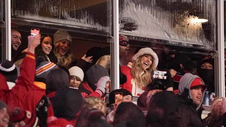 Look: Taylor Swift Rocks Custom Travis Kelce Jersey Jacket to Chiefs Playoff Game