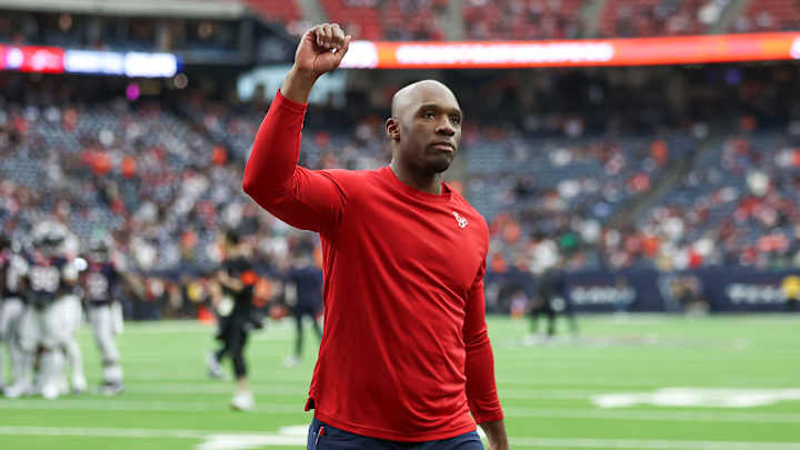 Texans DeMeco Ryans Snubbed AP NFL Coach Of The Year