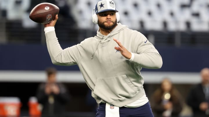 Dak Prescott Debuts ‘Here We Gooooo’ Beanie Ahead of Playoff Game vs. Packers