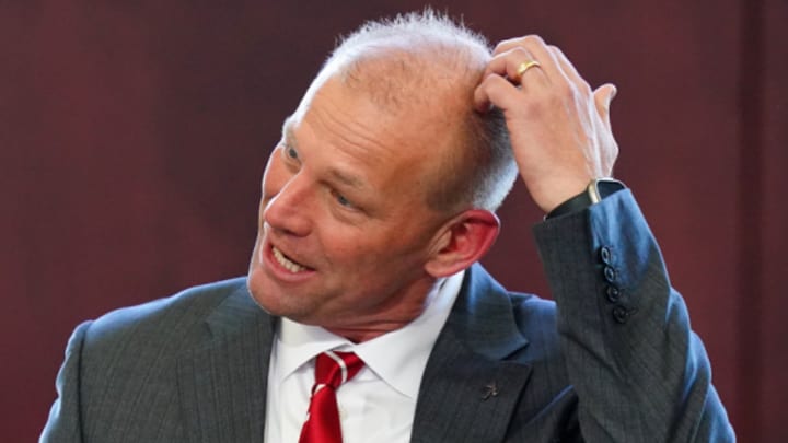 Audio leaks from Kalen DeBoer's last meeting with Washington players Audio leaks from Kalen DeBoer's last meeting with Washington players