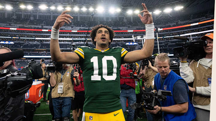 Is Brock Purdy Better than Jordan Love?