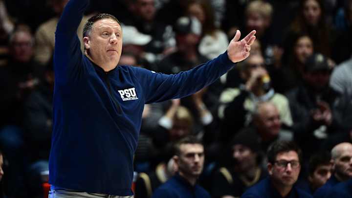 Penn State Vs. Wisconsin Preview: Badgers Ride Hot Streak to State College