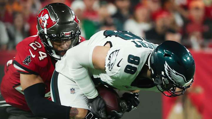 Dallas Goedert Gives Eagles Life With Playoff Touchdown vs. Bucs