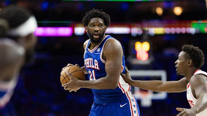 76ers News: Kevin Durant Reacts to Joel Embiid's Performance vs. Rockets 76ers News: Kevin Durant Reacts to Joel Embiid's Performance vs. Rockets