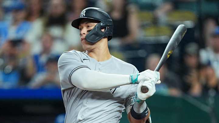 Trio of MLB Stars Go Viral For Hanging Out at NFL Playoff Game