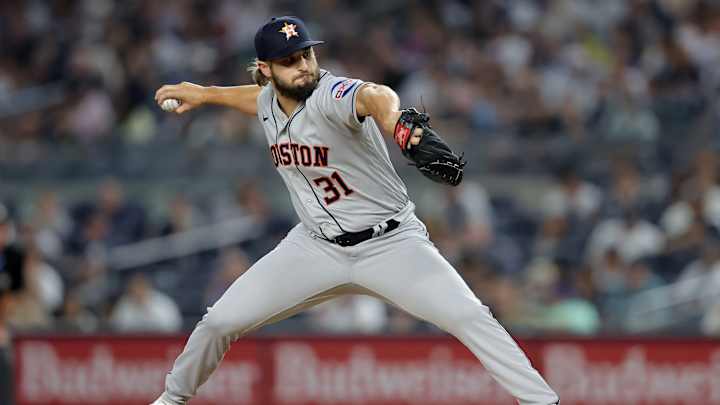 Former Seattle Mariners, Chicago White Sox' Closer to Miss All of 2024 Season For AL Contender Former Seattle Mariners, Chicago White Sox' Closer to Miss All of 2024 Season For AL Contender