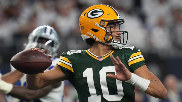 Packers-49ers Playoffs: Comparing Quarterbacks Jordan Love, Brock Purdy Packers-49ers Playoffs: Comparing Quarterbacks Jordan Love, Brock Purdy