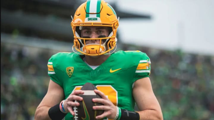 Patriots 'Best Fit' For Oregon QB Bo Nix?