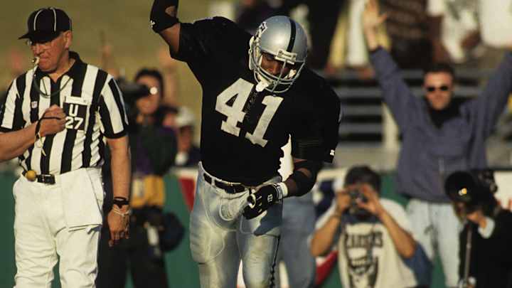 McCallum Led Raiders to 1993 Wild Card Victory McCallum Led Raiders to 1993 Wild Card Victory
