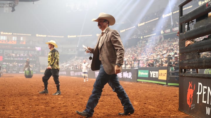 Paulo Crimber Rides into Florida Feeling the Fruits of Freedom