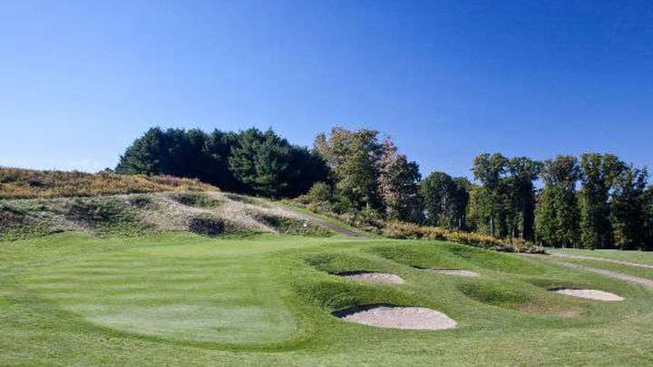 Club boosts play, creates buzz via deals Club boosts play, creates buzz via deals