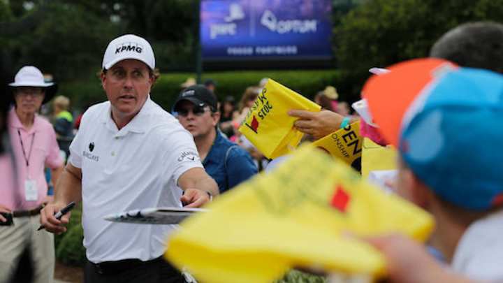 Mickelson stands out as modern-day Arnie Mickelson stands out as modern-day Arnie