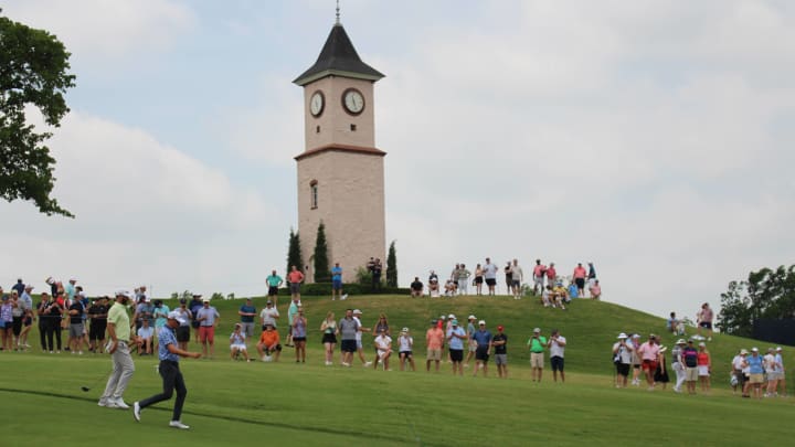 Newcomers, Justin Thomas' Second Job and Playing Through the Pain: What to Watch in Round 3 Newcomers, Justin Thomas' Second Job and Playing Through the Pain: What to Watch in Round 3