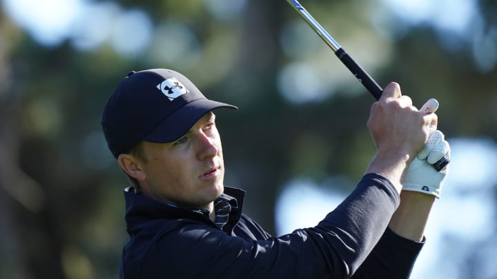 Smokescreen clears, so PGA Tour players rush back to work Smokescreen clears, so PGA Tour players rush back to work