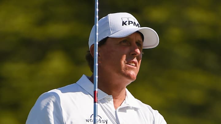 Phil Mickelson plans to follow Tiger Woods to Florida