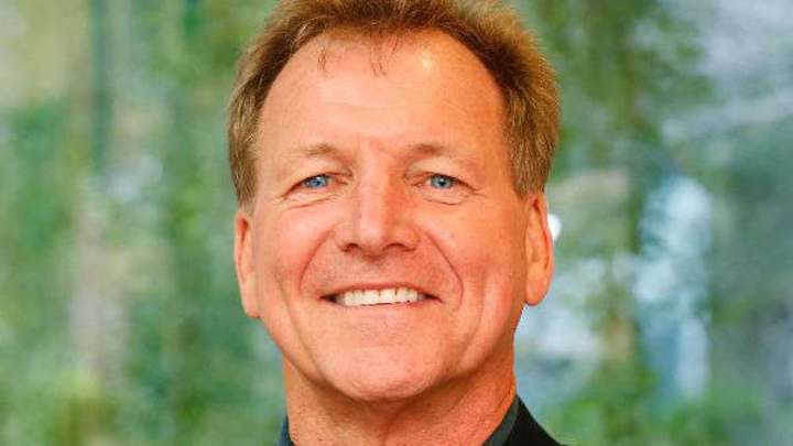 R.J. Harper shined as prince of Pebble