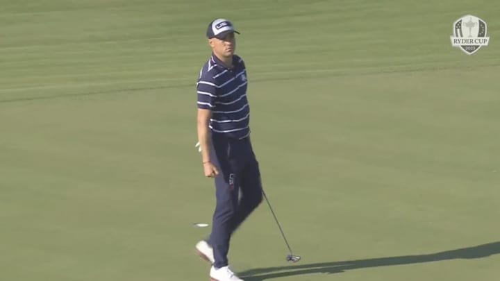Golf Fans Loved Justin Thomas Staring Down European Fans During Fiery Celebration at Ryder Cup
