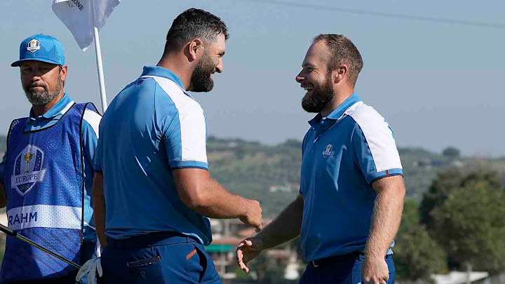 Europe Steamrolls U.S. in Opening Foursomes Sweep at Ryder Cup