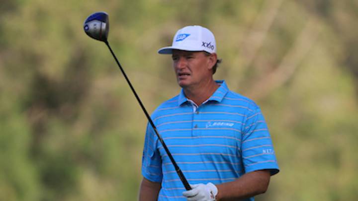 Els hits Pebble Beach as man on a mission