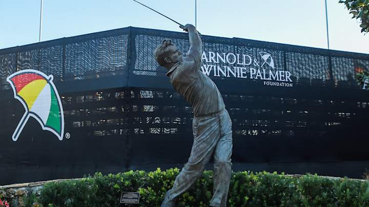 Crowded Florida PGA Tour Golf Swing can be hit-or-miss