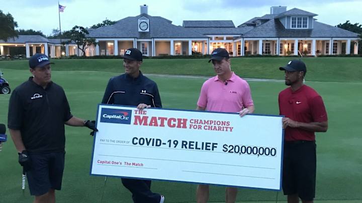 PGA Tour, NFL icons raise bar for hit-and-giggle golf