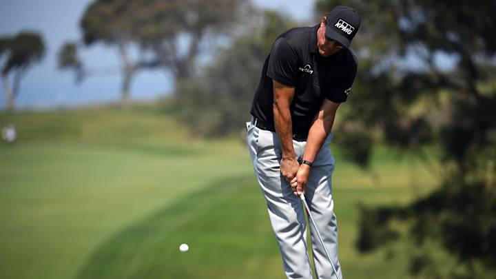 Phil Mickelson's 2021 U.S. Open Chase Just Got More Desperate