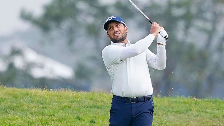 Healthy and Finally Past His 2019 Masters Collapse, Francesco Molinari Starts Fast at Torrey Pines